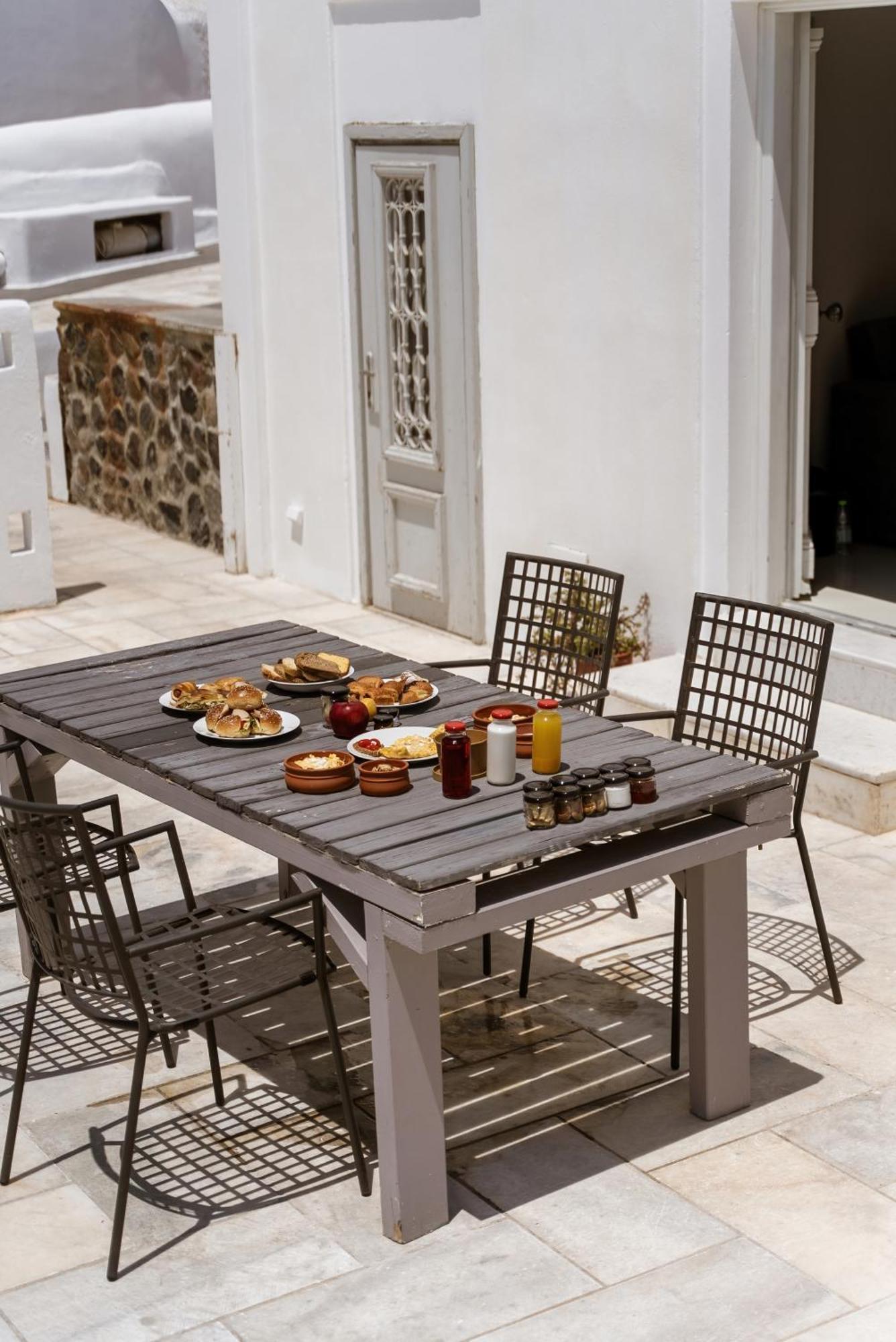 On An Island Suites & Apartments - Fira Extérieur photo