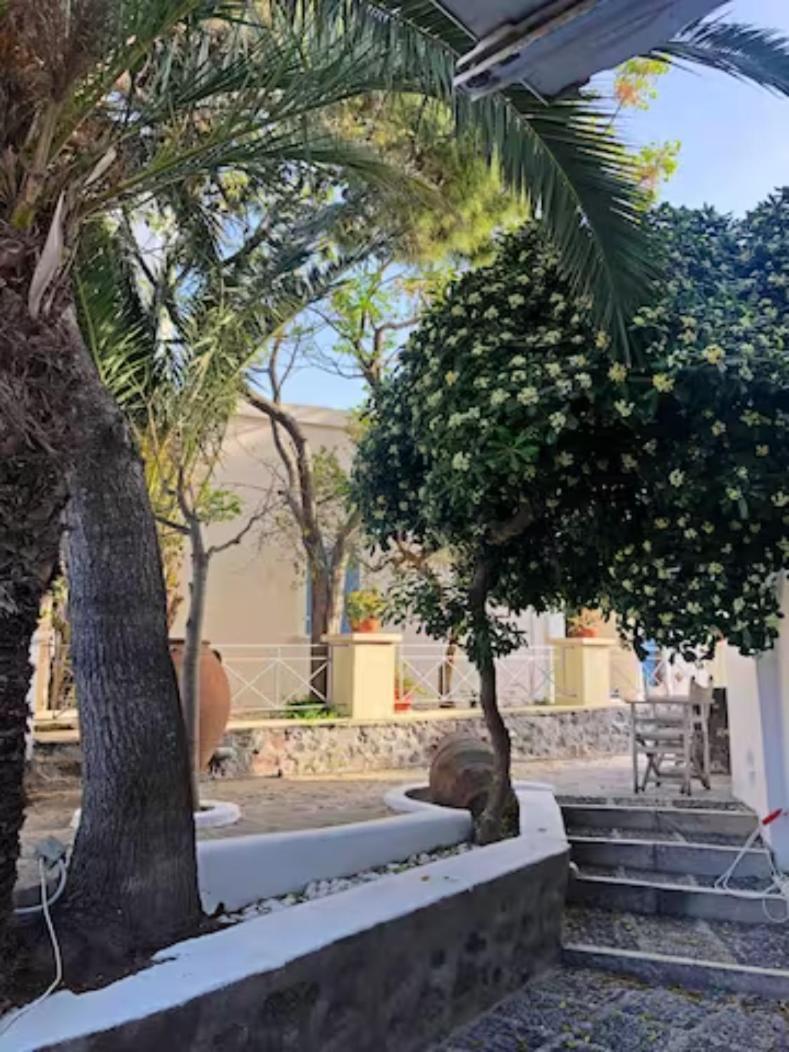 On An Island Suites & Apartments - Fira Extérieur photo